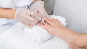 Discover The Best Nail Salon Services Near You